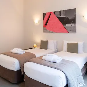Aparthotel Willis Village Wellington